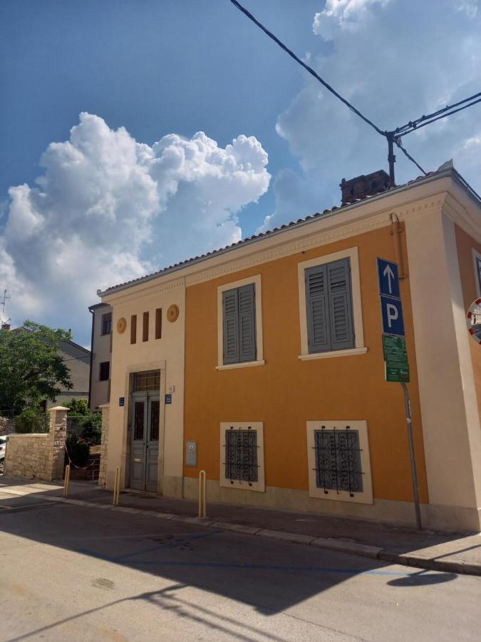 Oskar Amphitheater Apartments And Rooms With Free Parking PUY Exterior foto