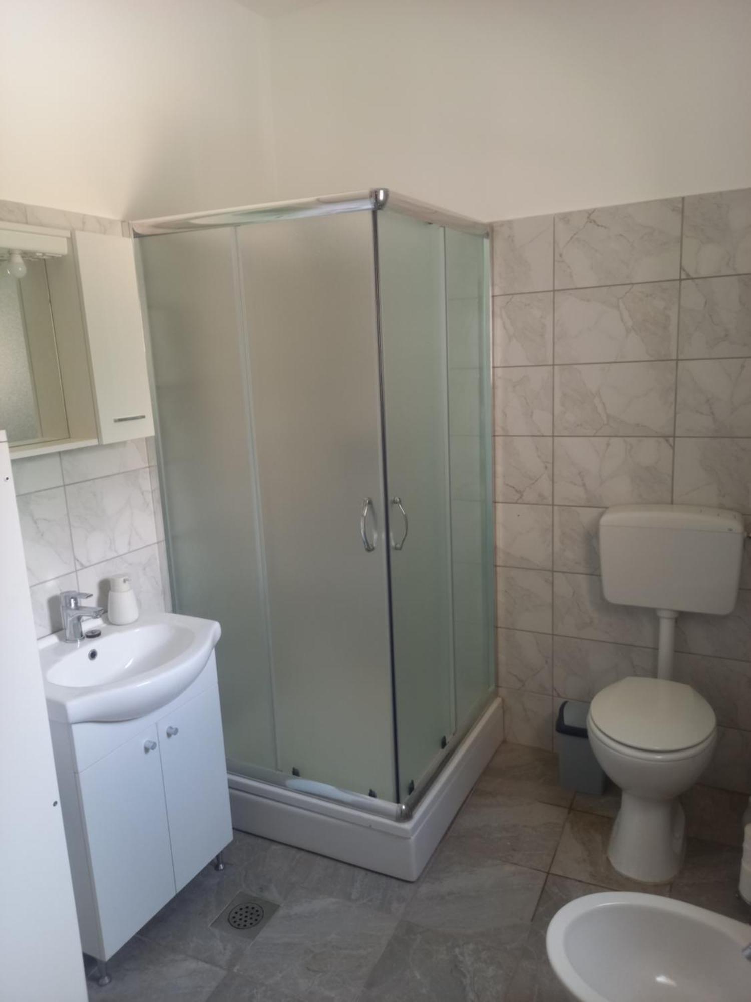 Oskar Amphitheater Apartments And Rooms With Free Parking PUY Quarto foto