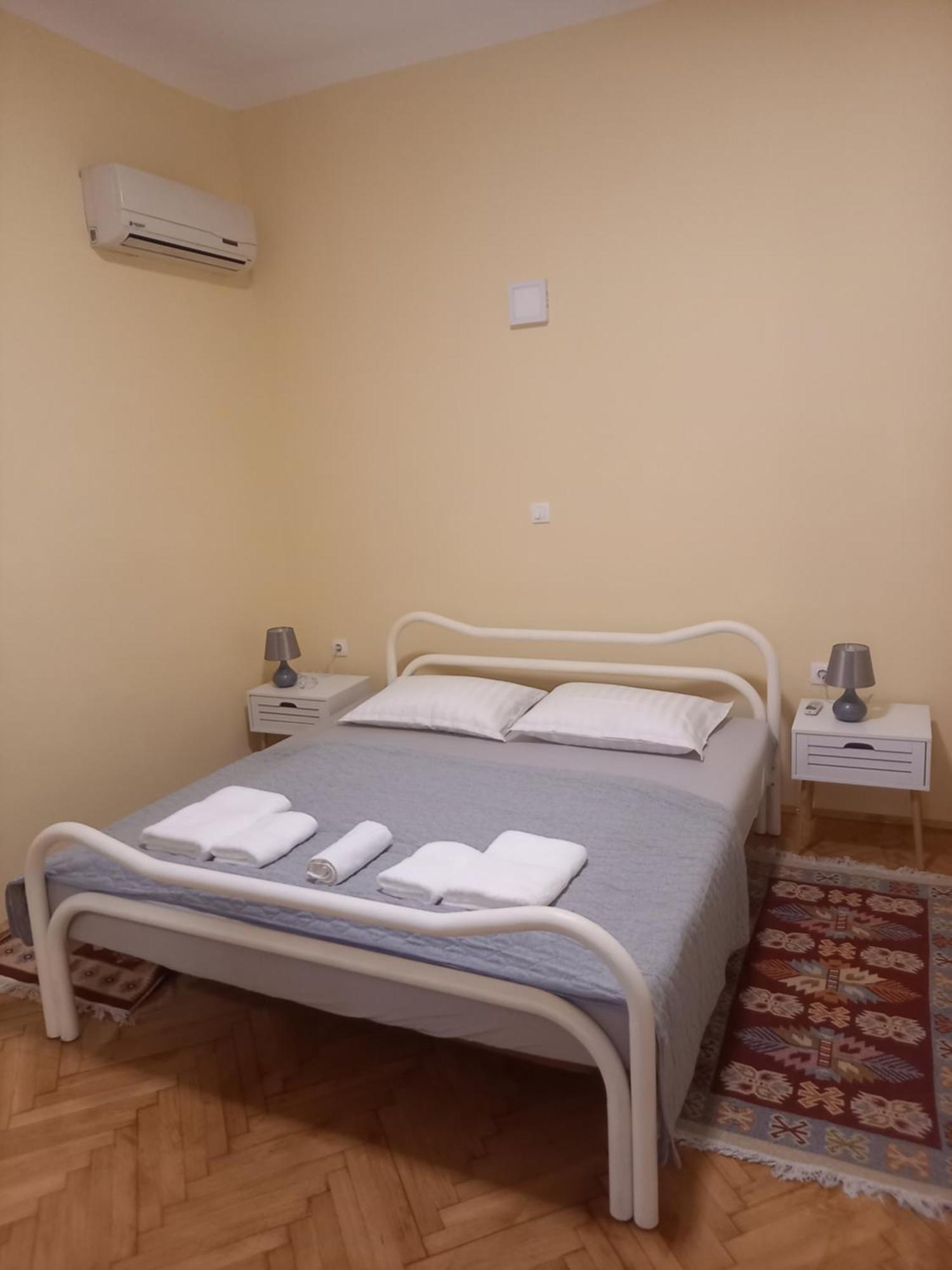 Oskar Amphitheater Apartments And Rooms With Free Parking PUY Quarto foto